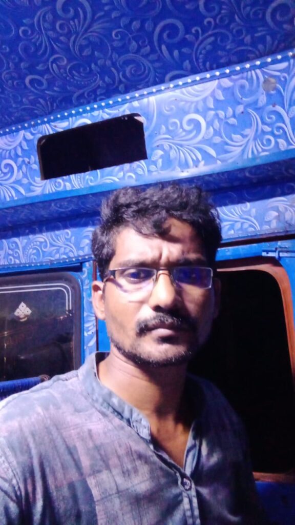 లారీ డ్రైవర్ పై కానీస్టేబుల్ రౌడీ ఇజం