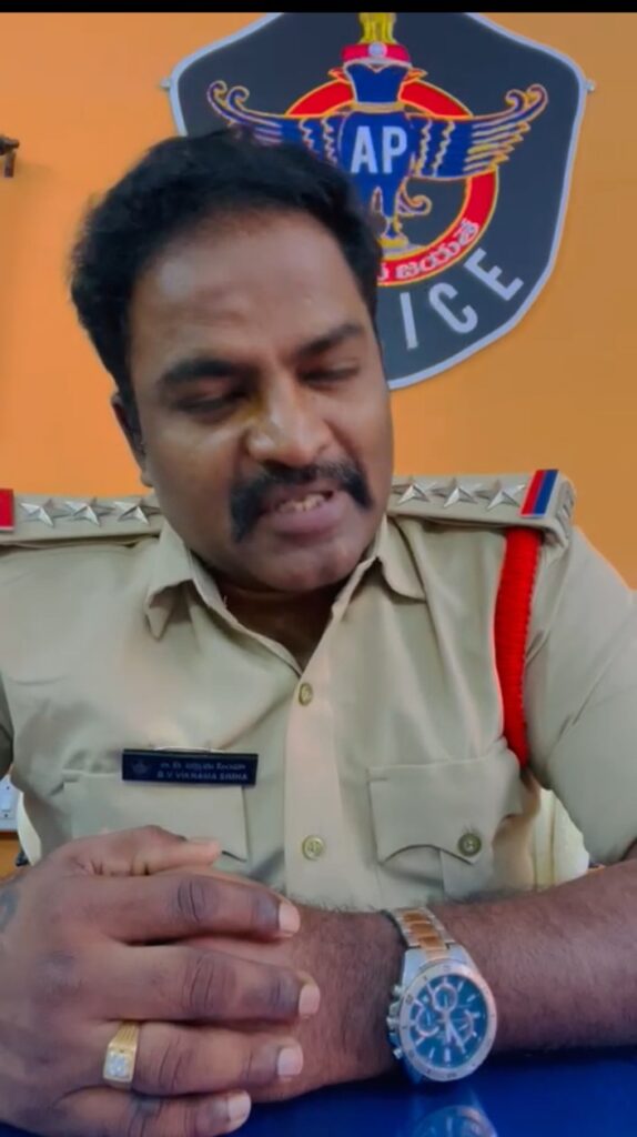 ఆదోని పట్టణ ప్రజలందరికీ పోలీసు వారి విజ్ఞప్తి … 