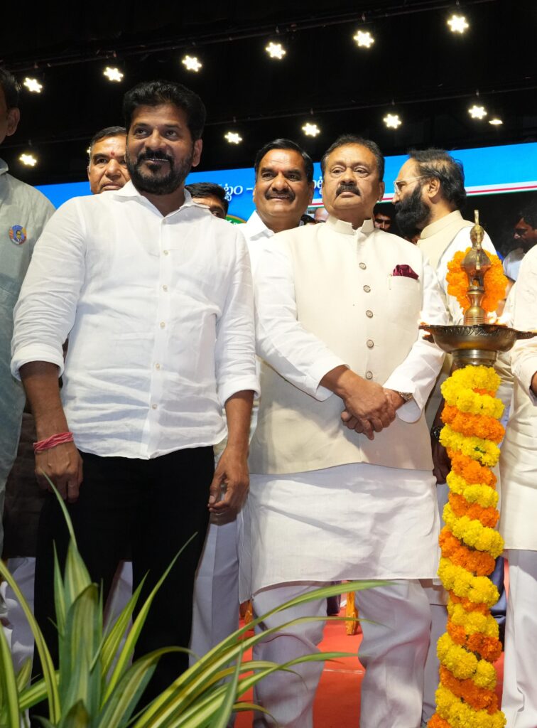 శిల్పారామం. శిల్పకళా వేదికలో భూభారతి పోర్టల్ ఆవిష్కరించిన ముఖ్యమంత్రి రేవంత్ రెడ్డి ..