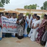 దౌర్జన్యంగా ప్రభుత్వ వైద్యాధికారిపై దాడి