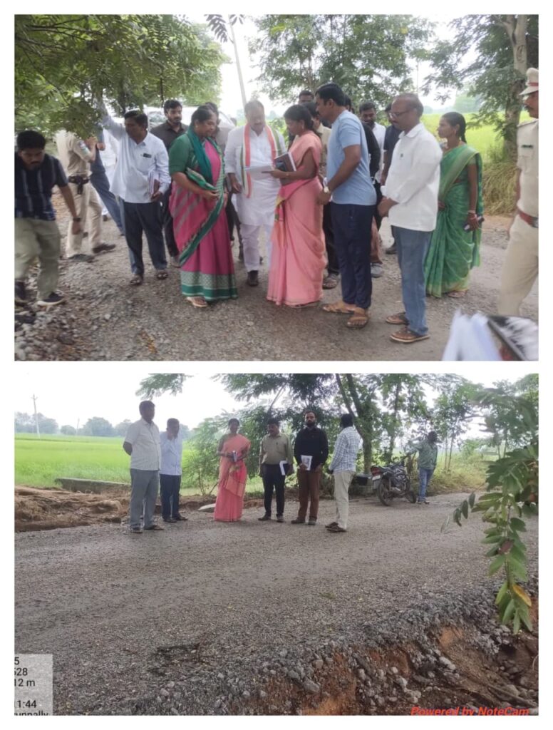 పిడబ్ల్యుడి రోడ్డు నుండి మంథని దేవుని పల్లి రోడ్డును పరిశీలించిన మంత్రి సీతక్క..