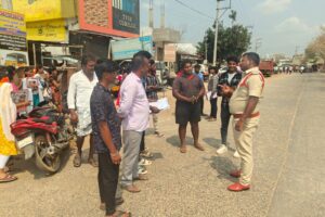 మైనర్లు వాహనాలు నడుపుట చట్టరీత్యా నేరం. యఎస్ ఐ.పి.చౌడయ్య. 