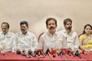 టీచర్స్ ఎమ్మెల్సీగా పోటీ చేయాలని సంఘాల ప్రతిపాదన..